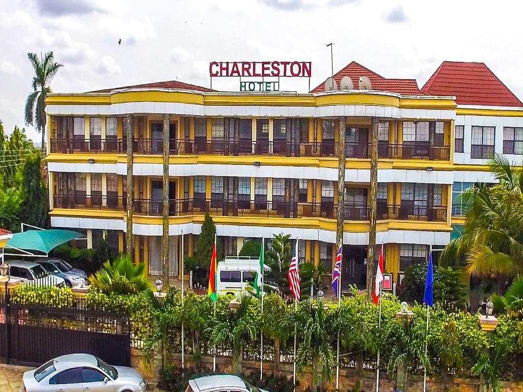 ชาร์ลสตัน โฮเต็ล Hotel อักกรา ภายนอก รูปภาพ